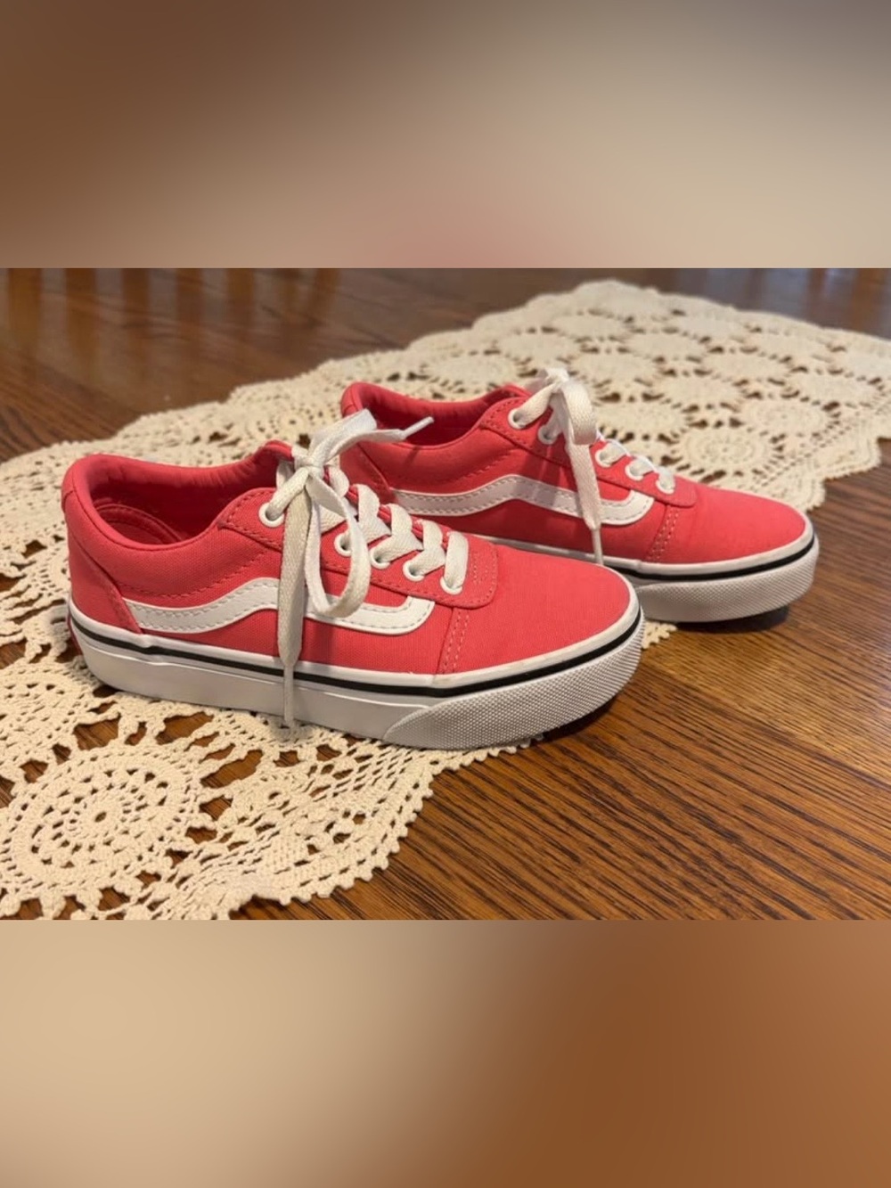 Kids Vans Huckleberry Canvas Lace-Up Sneakers
